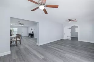 1815 Driftwood Cir S, Oldsmar, FL 34677 - Photo 24