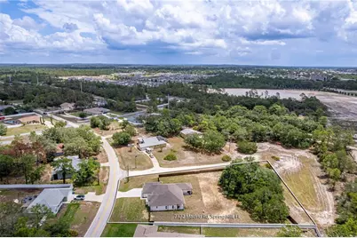 7372 Madrid Road, Weeki Wachee, FL 34613 - Photo 16
