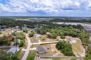 7372 Madrid Rd, Weeki Wachee, FL 34613 - Photo 16