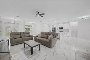 7372 Madrid Rd, Weeki Wachee, FL 34613 - Photo 12