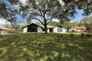 5312 Suwannee Rd, Weeki Wachee, FL 34607 - Photo 1