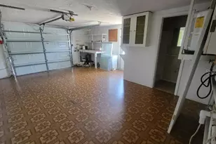 9202 Suffolk Ln, Port Richey, FL 34668 - Photo 16