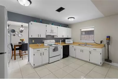 5025 Bromley Avenue, Spring Hill, FL 34609 - Photo 12