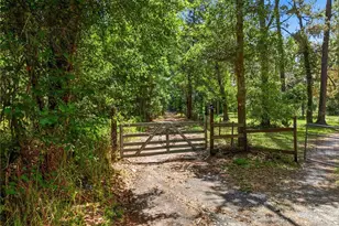 1074 Culbreath Rd, Brooksville, FL 34602 - Photo 1
