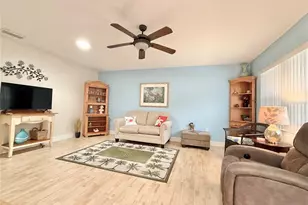 11640 Bayonet Ln, New Port Richey, FL 34654 - Photo 2