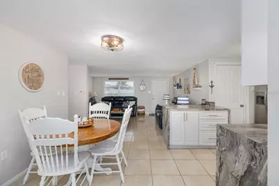 10117 Gardenia Lane, Port Richey, FL 34668 - Photo 12
