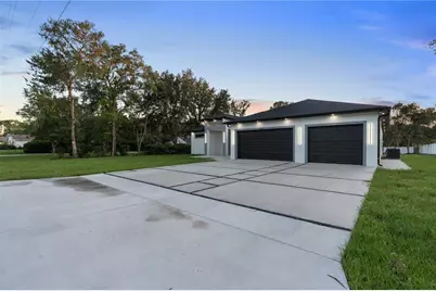 9201 Nightingale Road, Weeki Wachee, FL 34613 - Photo 8