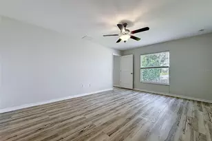 1801 Broad Winged Hawk Dr, Ruskin, FL 33570 - Photo 30