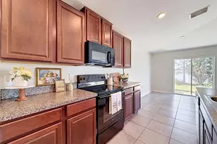 1801 Broad Winged Hawk Dr, Ruskin, FL 33570 - Photo 18