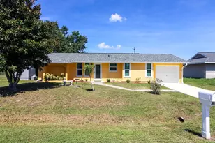 582 Ridgewood St NW, Port Charlotte, FL 33952 - Photo 2