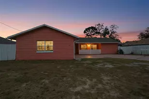 11286 Roland St, Spring Hill, FL 34609 - Photo 2