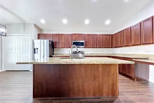 667 Hartford Hts St, Spring Hill, FL 34609 - Photo 18