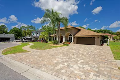 8115 Montock Court, Trinity, FL 34655 - Photo 4