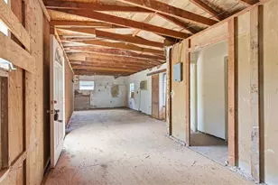 15922 Winner Ln, Hudson, FL 34667 - Photo 14