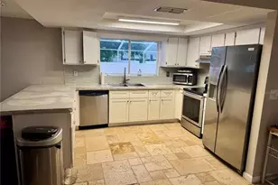 10116 Vancouver Rd, Spring Hill, FL 34608 - Photo 16