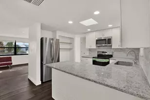13605 Garris Dr, Hudson, FL 34667 - Photo 12