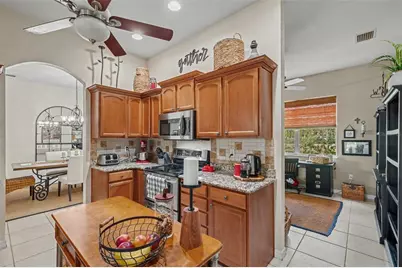 12040 Centralia Road, Weeki Wachee, FL 34614 - Photo 16