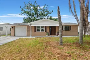 4821 Manor Dr, New Port Richey, FL 34652 - Photo 1