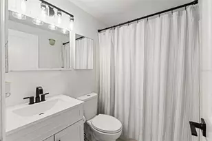 4821 Manor Dr, New Port Richey, FL 34652 - Photo 8