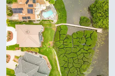 2021 North Pointe Alexis Drive, Tarpon Springs, FL 34689 - Photo 2