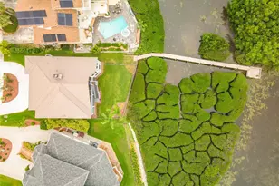 2021 N Pointe Alexis Dr, Tarpon Springs, FL 34689 - Photo 2