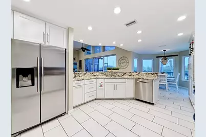 2021 North Pointe Alexis Drive, Tarpon Springs, FL 34689 - Photo 20