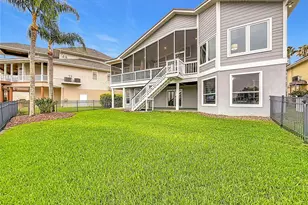 2021 N Pointe Alexis Dr, Tarpon Springs, FL 34689 - Photo 56