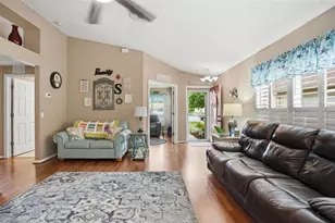 248 Kestrel Ct, Spring Hill, FL 34609 - Photo 8