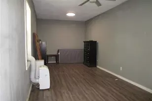 21108 Durden Rd, Dade City, FL 33523 - Photo 16