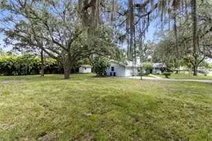 2510 Lake Ellen Dr, Tampa, FL 33618 - Photo 10