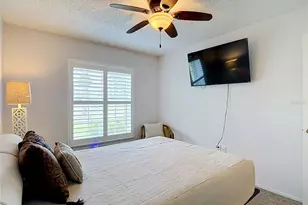 5223 Hamlet Cir, Spring Hill, FL 34606 - Photo 22