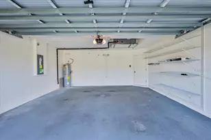 366 Barrington Ct, Spring Hill, FL 34609 - Photo 26