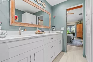 9032 Birmingham Ave, Weeki Wachee, FL 34613 - Photo 32