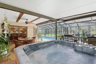 9032 Birmingham Ave, Weeki Wachee, FL 34613 - Photo 36