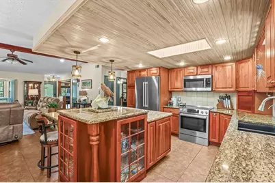 9032 Birmingham Avenue, Weeki Wachee, FL 34613 - Photo 22