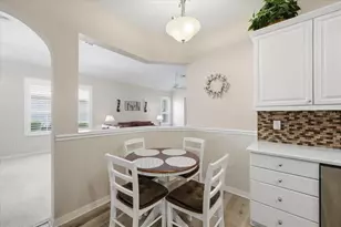 15028 Silversmith Cir, Spring Hill, FL 34609 - Photo 12