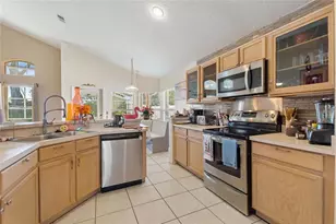 963 Downing Cir, Davenport, FL 33897 - Photo 14