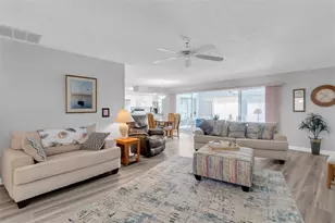 2488 Whispering Pines Ct, Spring Hill, FL 34606 - Photo 4