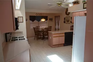 9429 Cobbler Ct, Weeki Wachee, FL 34613 - Photo 6