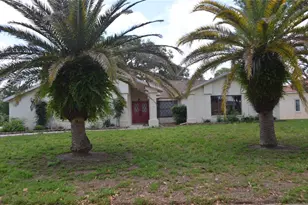 9429 Cobbler Ct, Weeki Wachee, FL 34613 - Photo 2