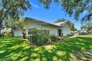 11530 San Remo Ct, Port Richey, FL 34668 - Photo 26