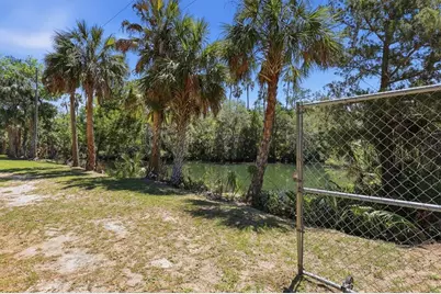 6244 Colony Circle, Weeki Wachee, FL 34607 - Photo 28