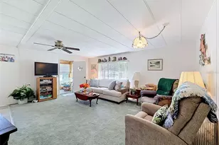 5206 Wisteria Cir, New Port Richey, FL 34653 - Photo 6