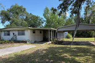 18054 Manteno Dr, Spring Hill, FL 34610 - Photo 4