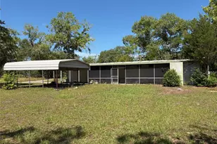 18054 Manteno Dr, Spring Hill, FL 34610 - Photo 6