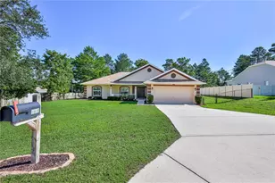 11213 Flock Ave, Weeki Wachee, FL 34613 - Photo 2