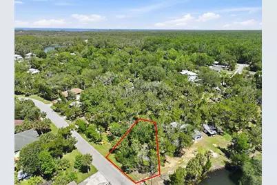 6240 Colony Circle, Weeki Wachee, FL 34607 - Photo 2