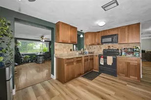 3541 Bigelow Dr, Holiday, FL 34691 - Photo 10