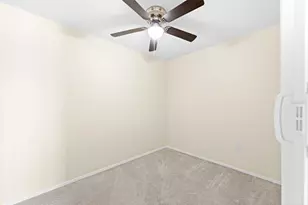 3272 Bluestone Ave, Spring Hill, FL 34609 - Photo 34