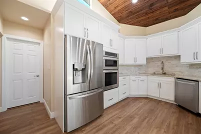 245 Avalon Avenue, Fort Lauderdale, FL 33308 - Photo 16